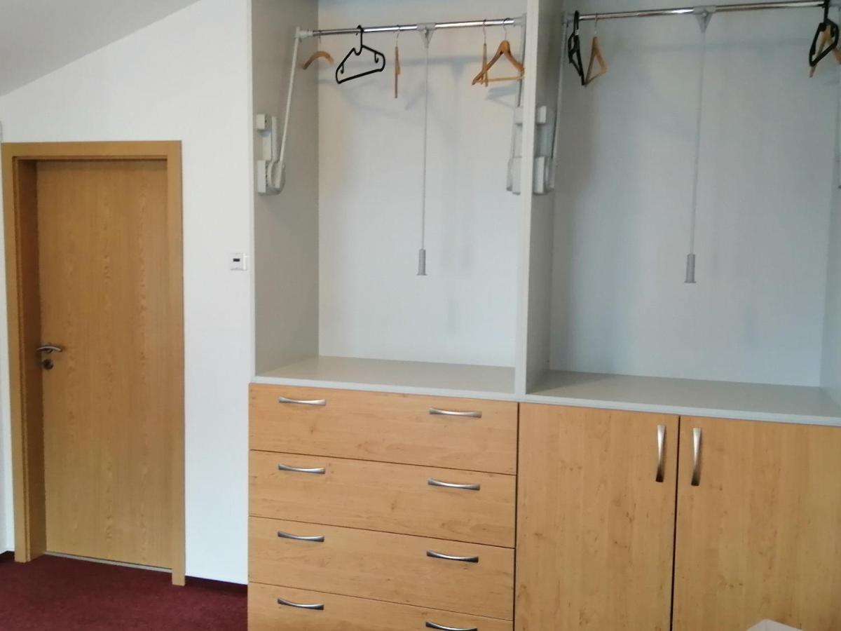 Pod Vlekem Apartment